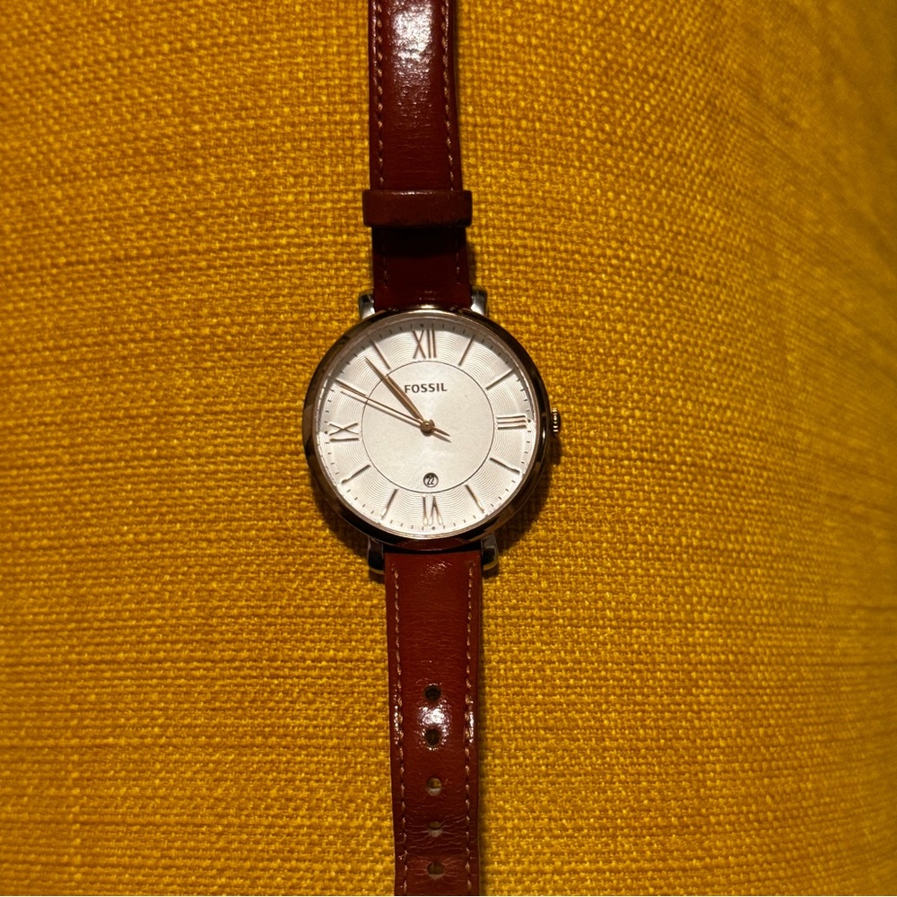 Fossil Women’s Jacqueline Cedar Leather Watch